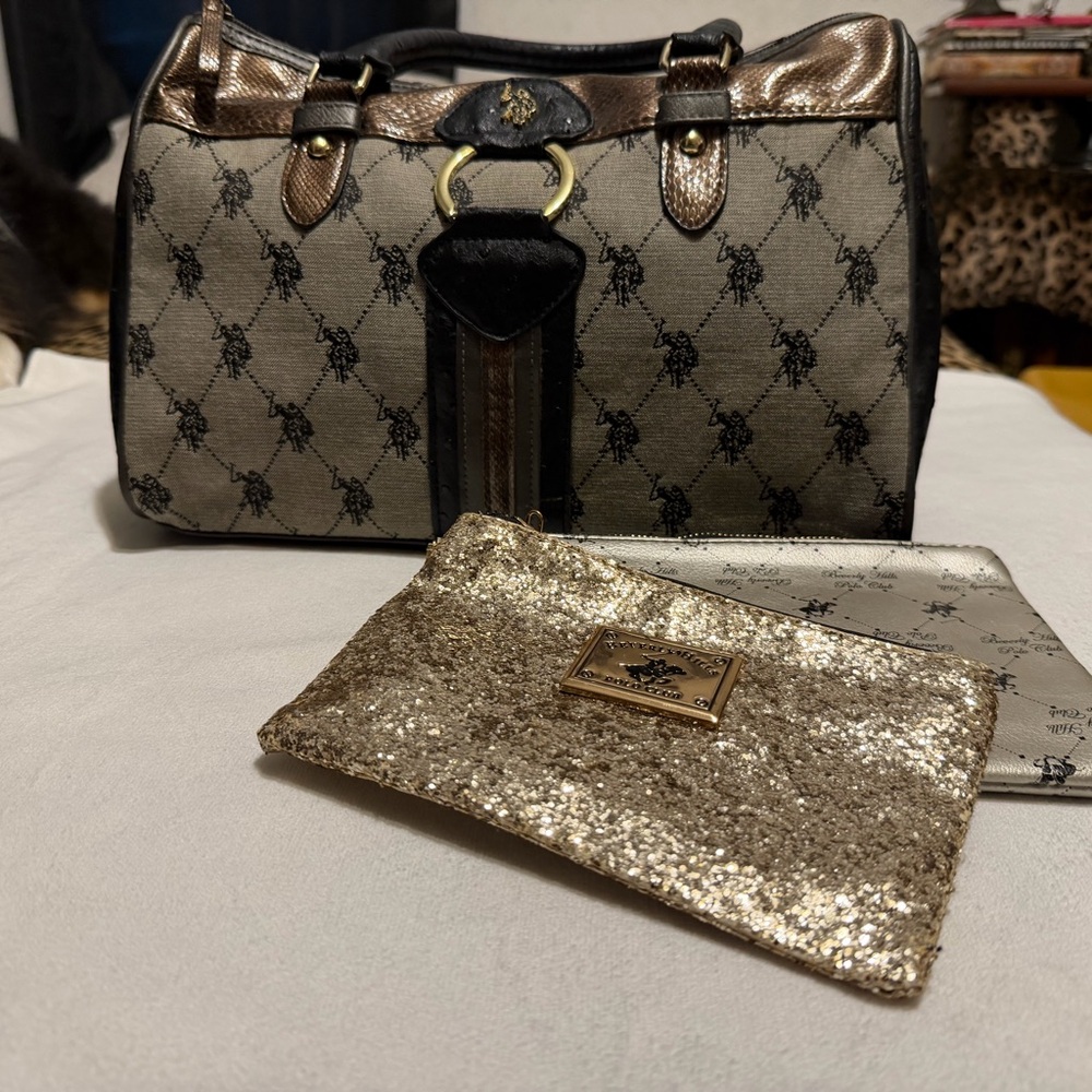 Beverly Hills polo club Gold and Black Women's Handbag Set